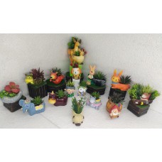 ANIMALS LEAGUE Planters Handmade Resin - Set of 15