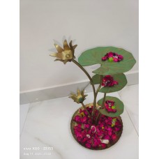 Lotus Style Decorative Metal Urli
